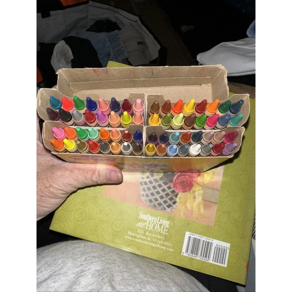 Crayola Crayons Vintage 1958-2008 Happy 50th Birthday Edition -Retired Rare